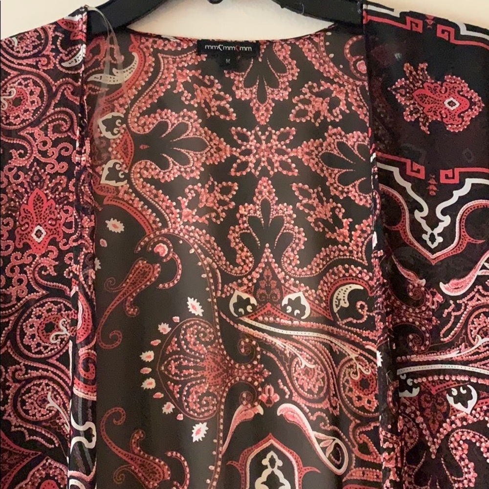 Black fringe kimono with pink and white detail - Picture 3 of 5